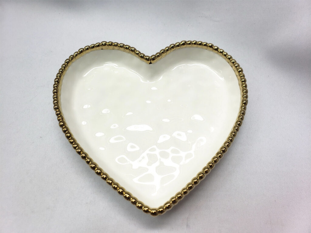 Medium Heart Dish, White Gold - Image 4