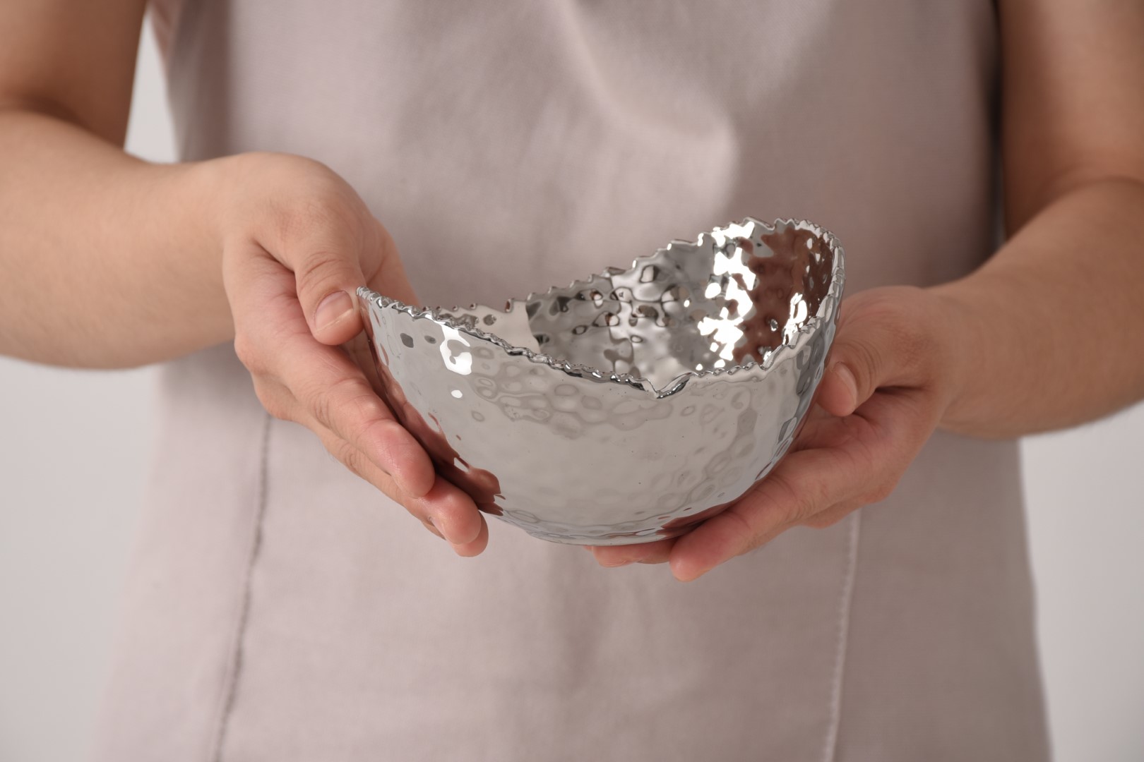 Small Oval Bowl - Image 7