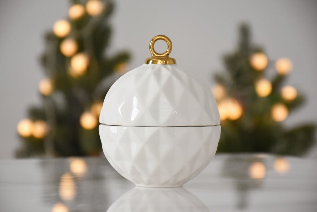 Small Ornament Bowl - Image 5