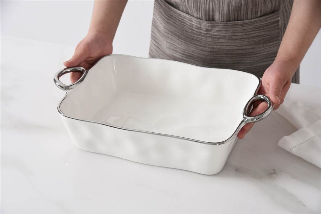 11" x 9" Rectangular Baking Dish - Image 5