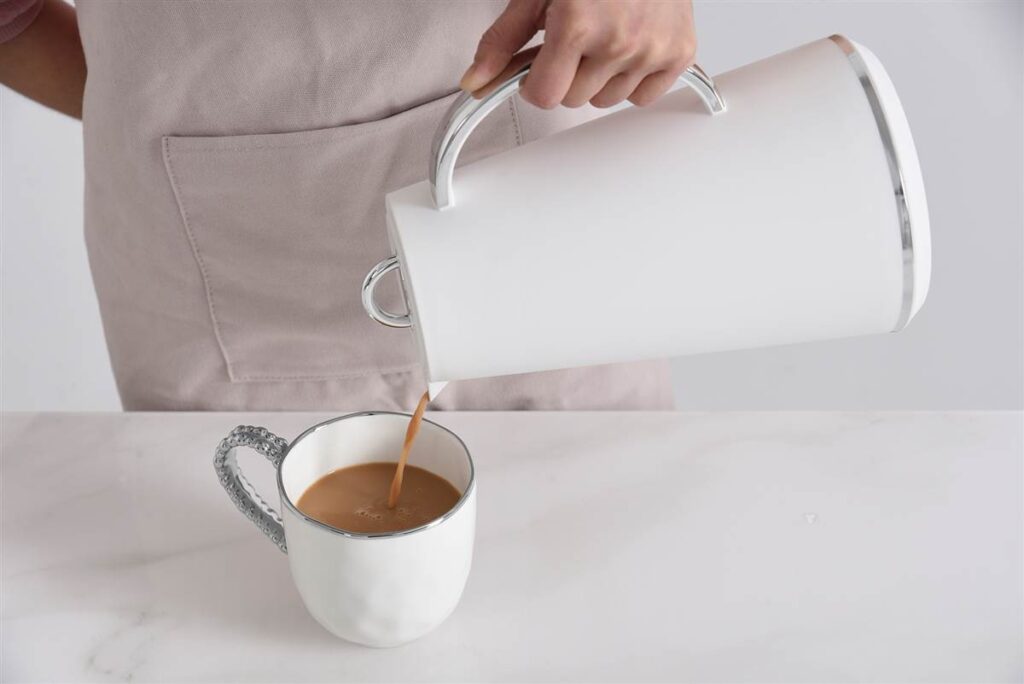 Classic Thermal Carafe - Image 6