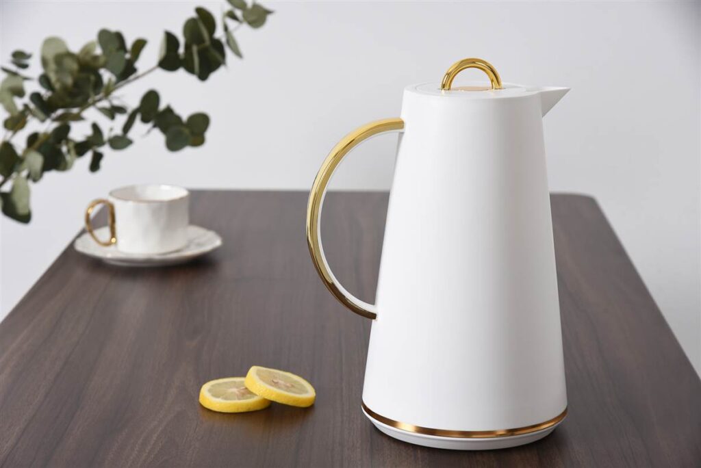 Classic Thermal Carafe - Image 4