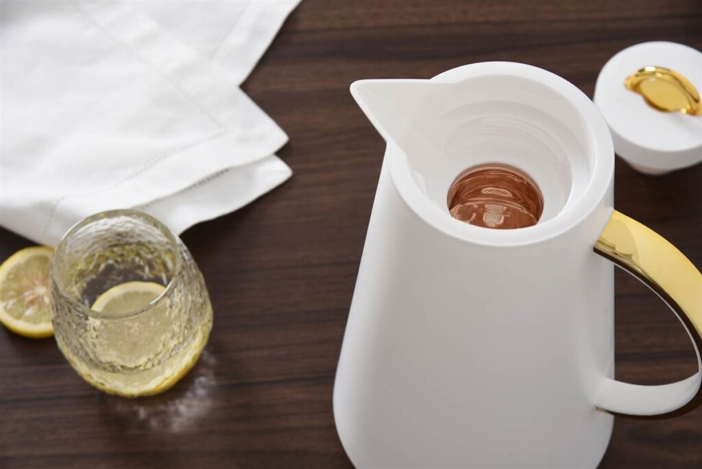 Classic Thermal Carafe - Image 6