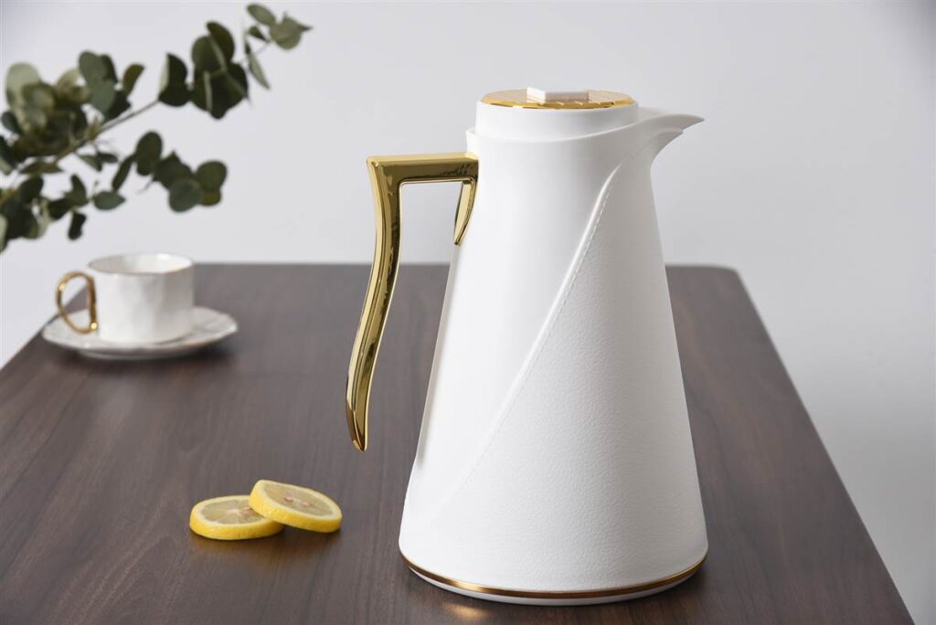 Textured Thermal Carafe - Image 4
