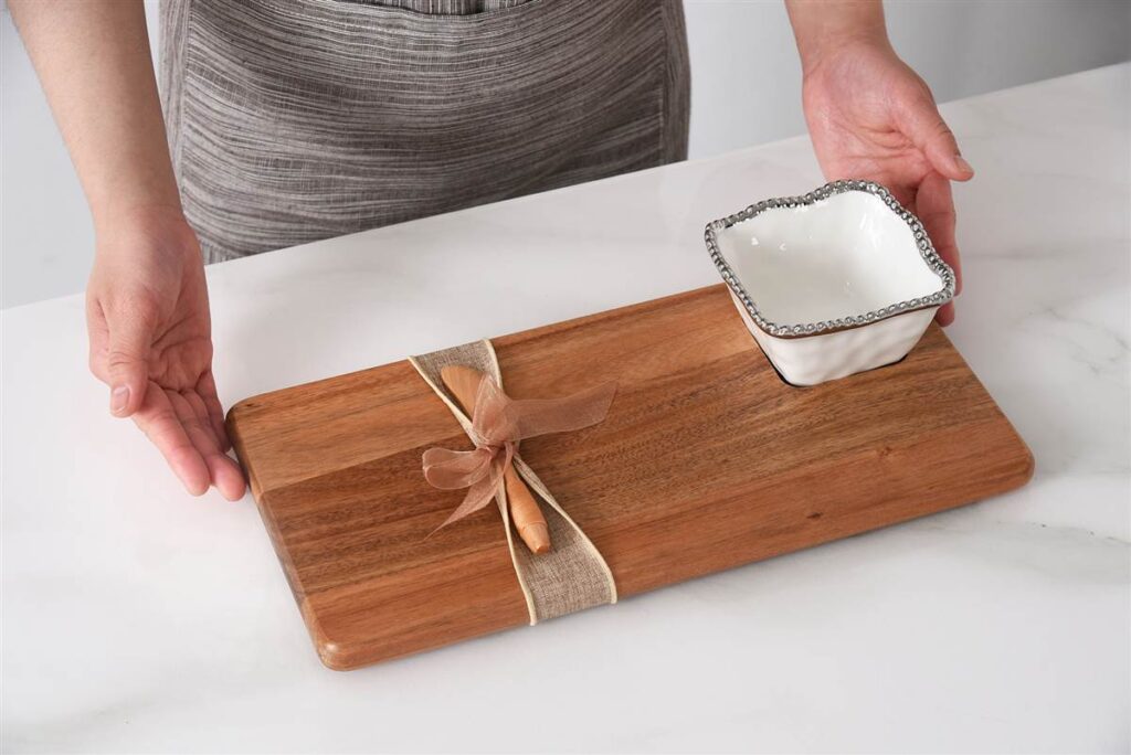 Entertaining Set - 3 Pc - Image 5