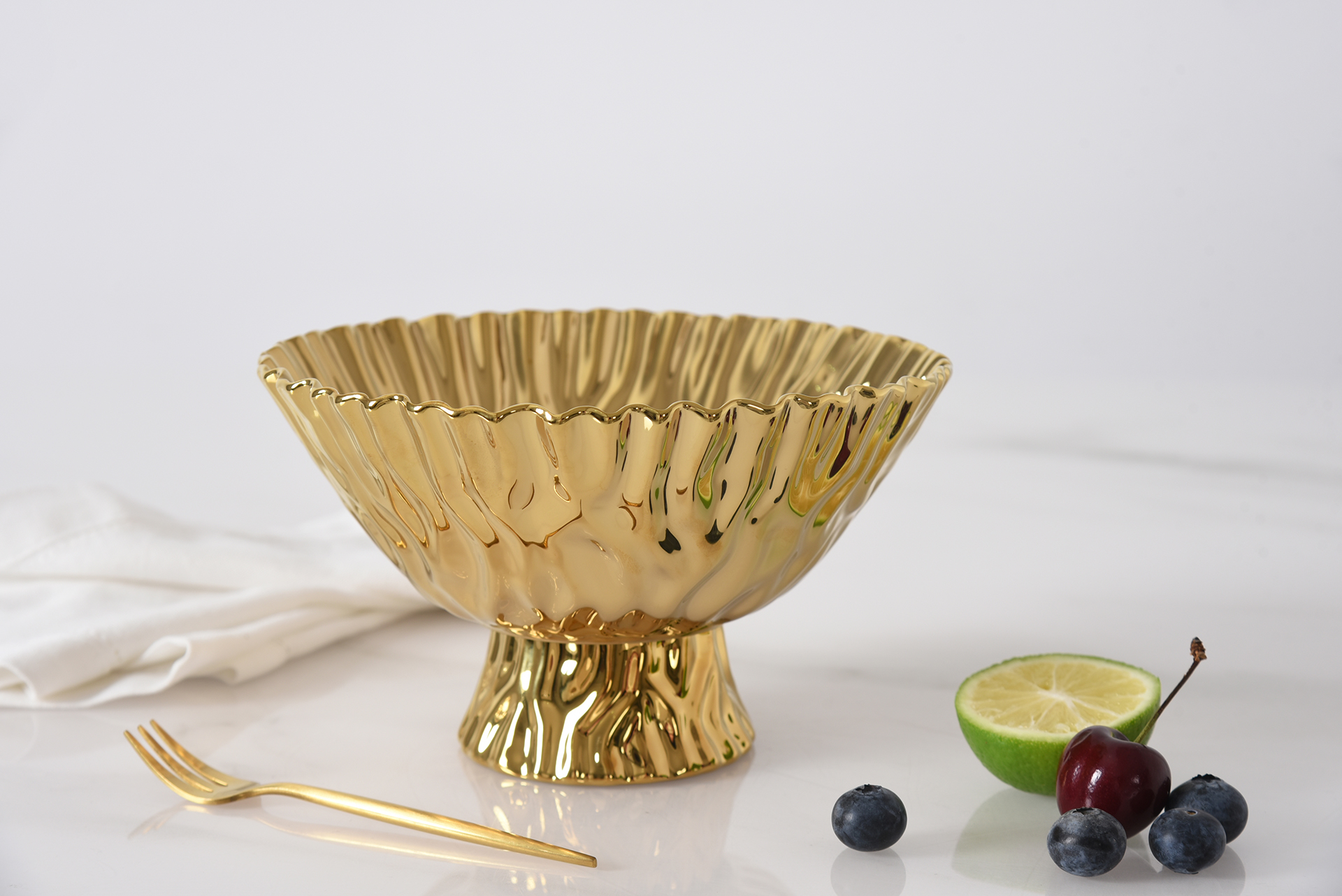 Small Footed Bowl - Image 4