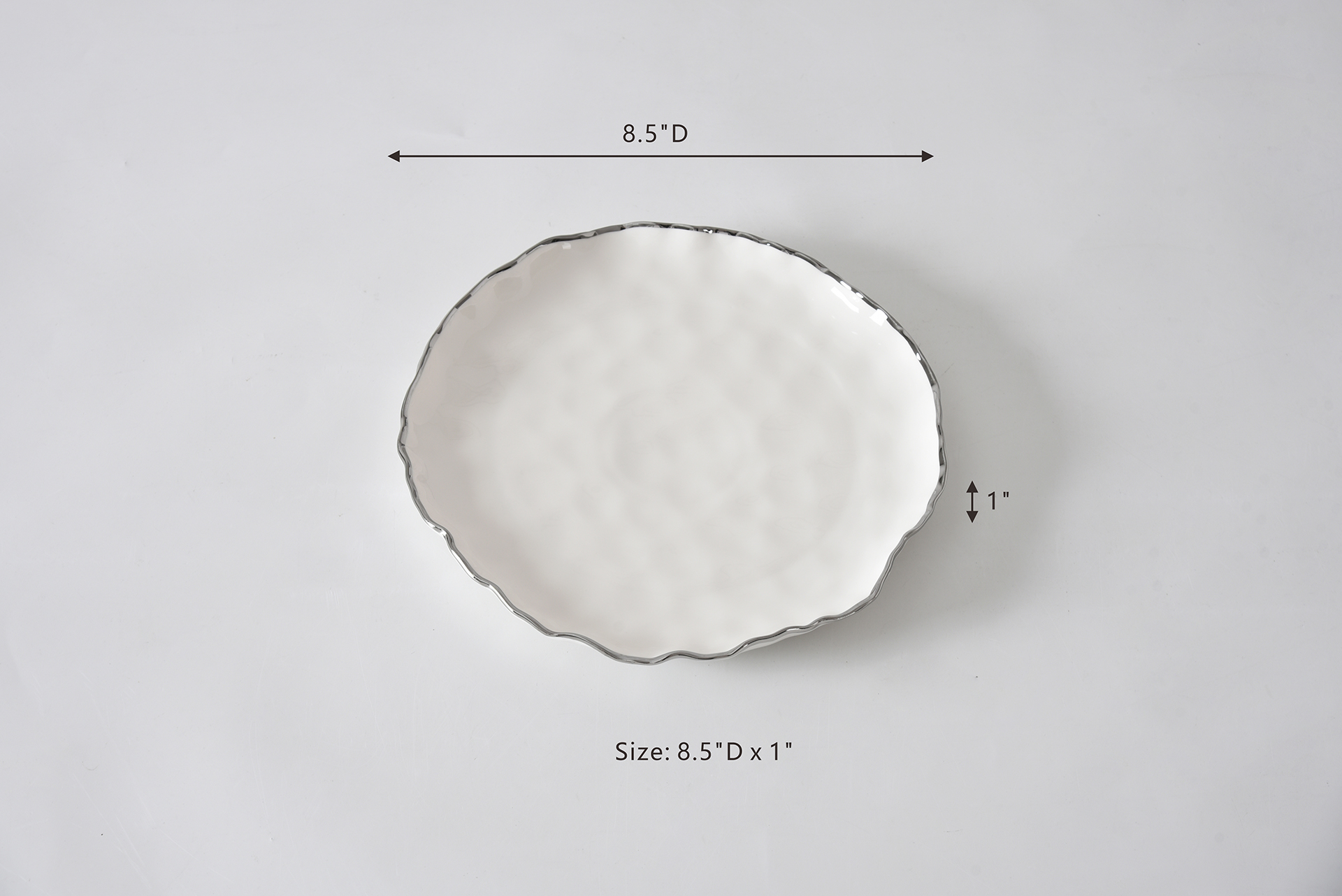 Set of 4 Round Salad Plates - Image 3