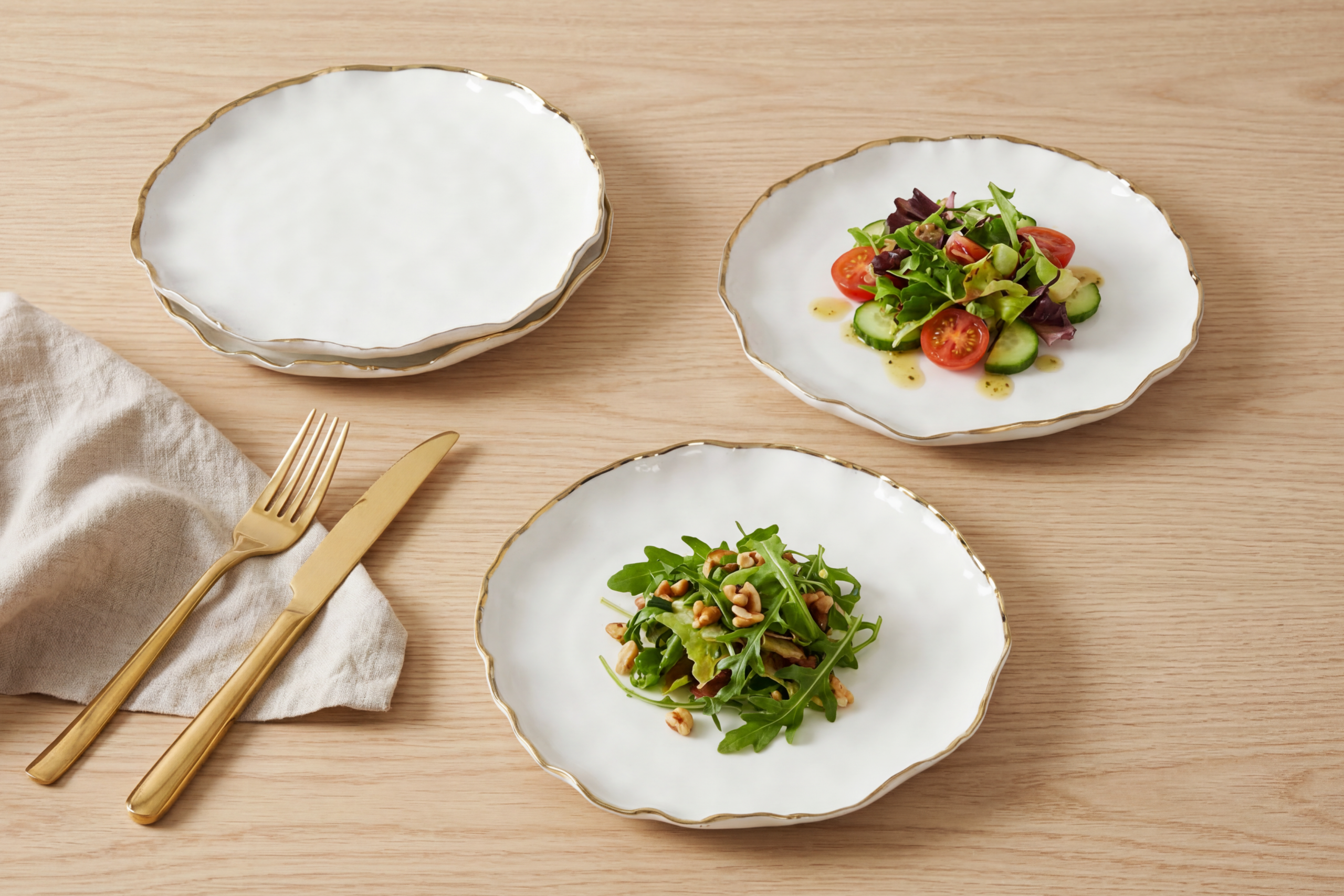 Set of 4 Round Salad Plates - Image 4